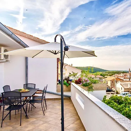 Semesterbostad Bura *