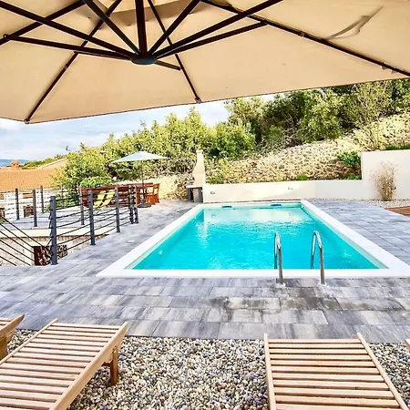 Bura Semesterbostad Vrbnik (Primorje-Gorski Kotar)