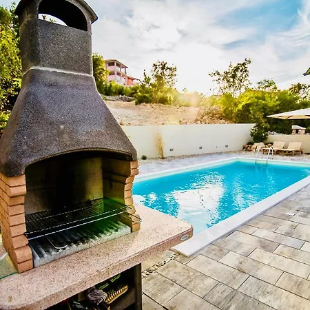 Bura Semesterbostad Vrbnik (Primorje-Gorski Kotar)