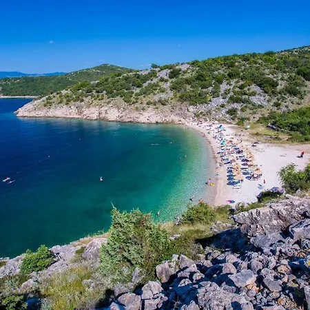 Bura Semesterbostad *