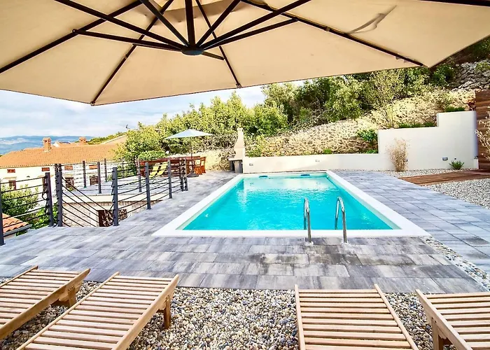 Bura Holiday home Vrbnik (Primorje-Gorski Kotar)